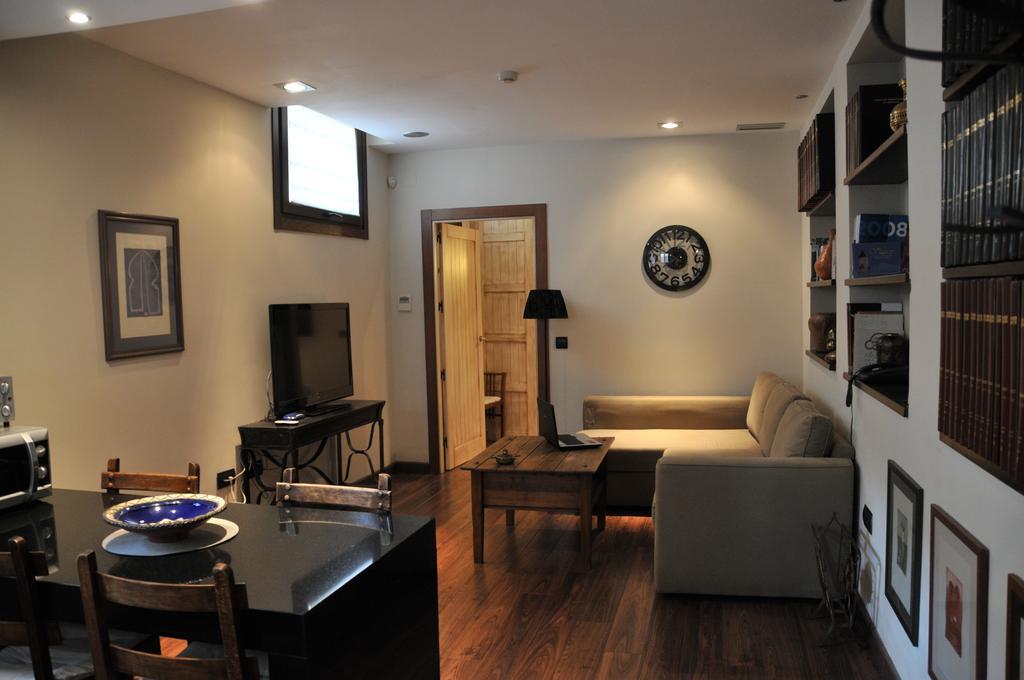 Apartamentos Turisticos Aguas De Viznar Room photo